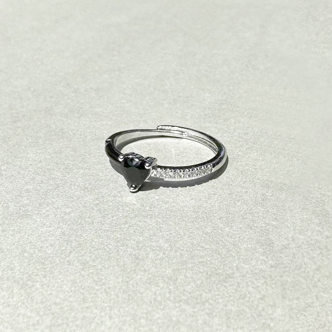 For Self - I’m Choosing Me And My Peace Black Ceramic Heart-shaped Ring