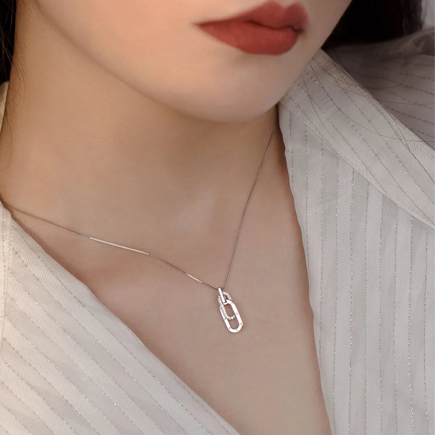 For Friend - S925 Someone Who Will Be There No Matter What Interlocking Circle Necklace